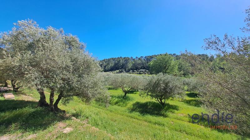 Maison - 198 m² - 8 pièces