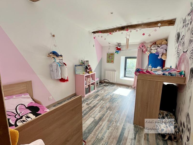 Maison en pierre - 188 m² - 6 pièces