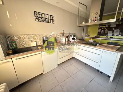 Longère - 286 m² - 12 pièces