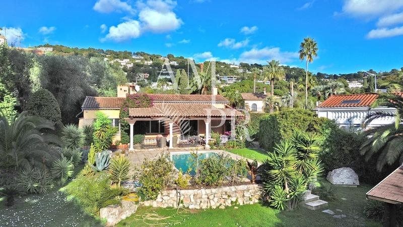 Villa - 140 m² - 4 pièces