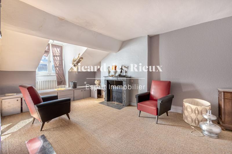 Maison ancienne - 200 m² - 5 pièces