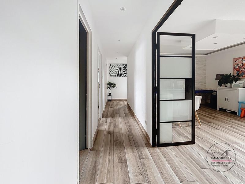 Appartement - 90 m² - 4 pièces