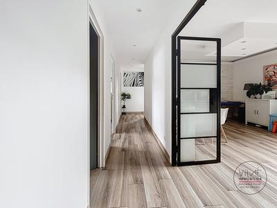 Appartement - 90 m² - 4 pièces