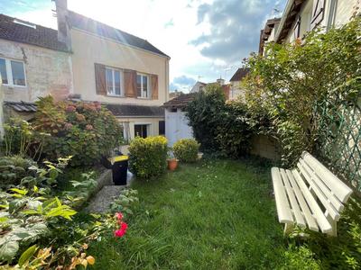 Maison - 92 m² - 3 pièces