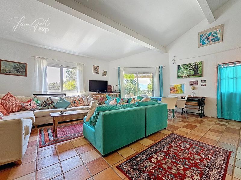 Villa - 144 m² - 5 pièces