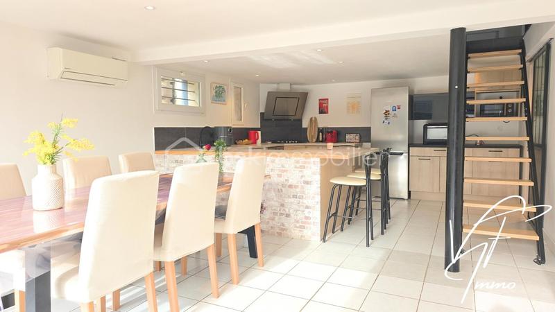 Maison - 102 m² - 5 pièces