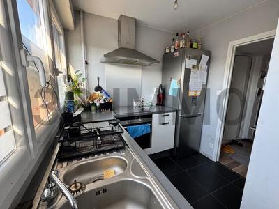 Appartement - 84 m² - 4 pièces