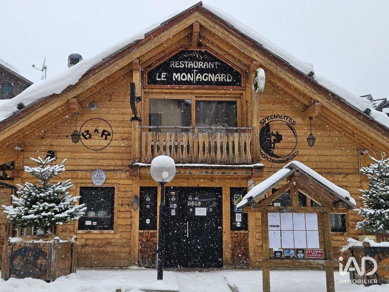 Local commercial - 210 m²