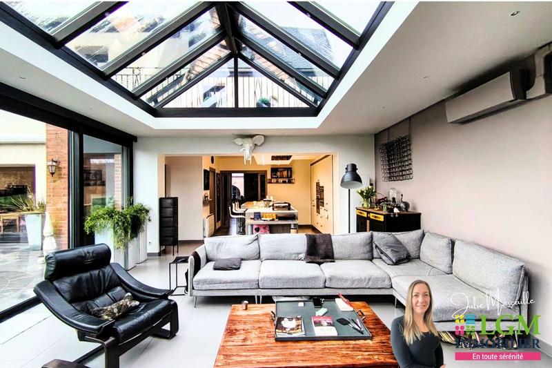 Propriété - 236 m² - 7 pièces