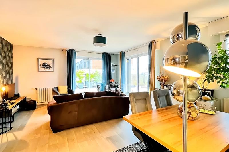 Appartement - 83 m² - 4 pièces