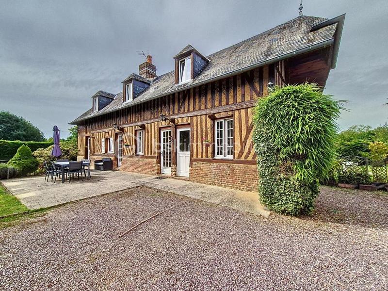 Maison - 135 m² - 8 pièces