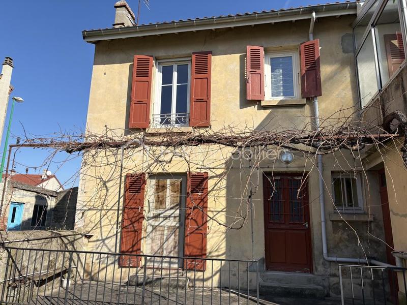 Maison - 89 m² - 5 pièces