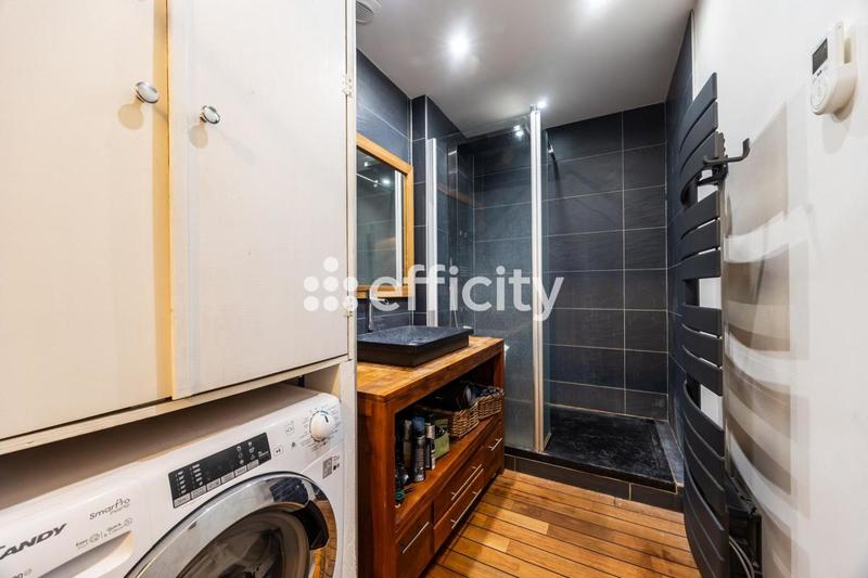 Appartement - 80 m² - 3 pièces