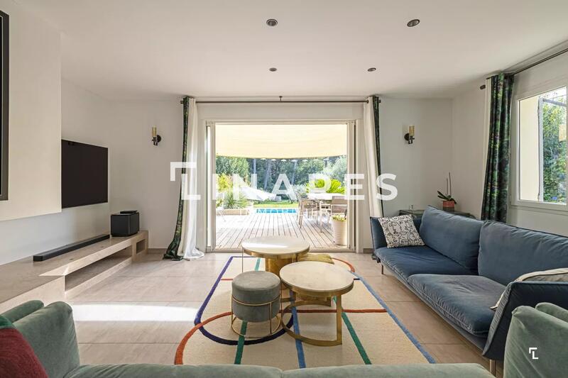 Maison - 127 m² - 5 pièces