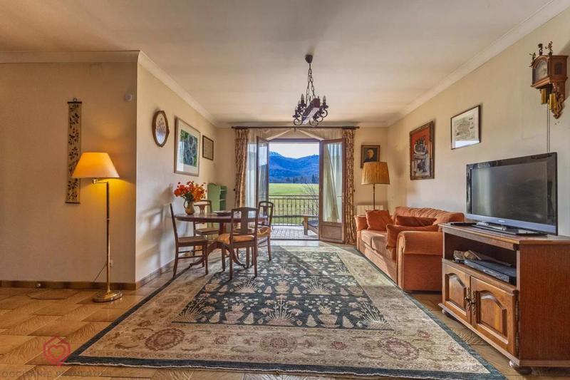 Maison - 166 m² - 7 pièces