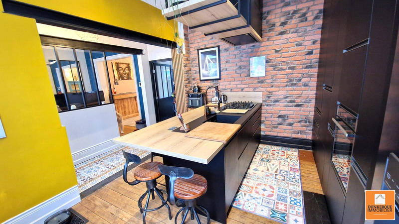 Maison - 160 m² - 6 pièces