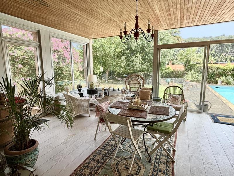 Maison - 150 m² - 5 pièces