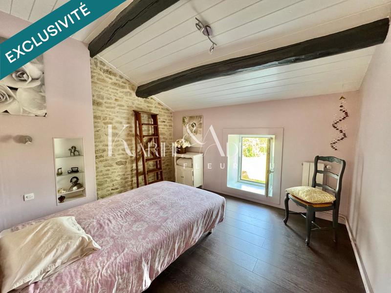 Maison - 216 m² - 7 pièces