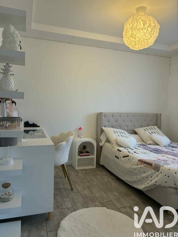 Maison - 115 m² - 4 pièces