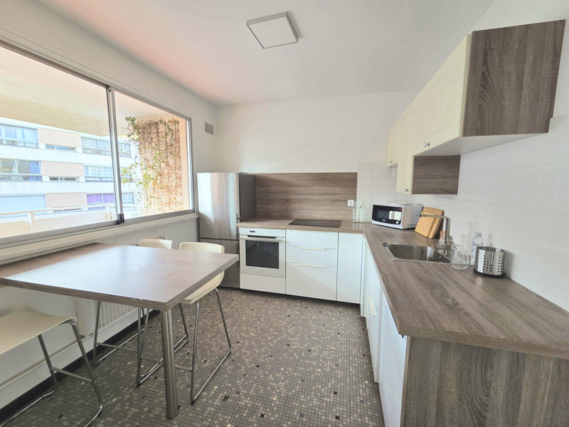 Appartement - 97 m² - 4 pièces