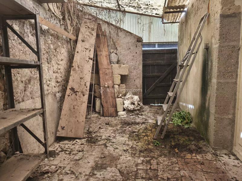 Maison - 81 m² - 2 pièces