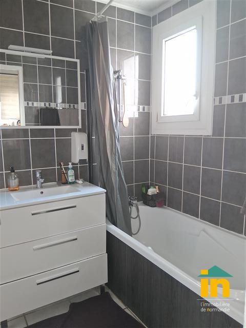 Maison de ville - 83 m² - 4 pièces