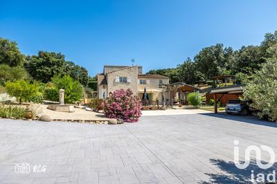 Maison - 162 m² - 5 pièces