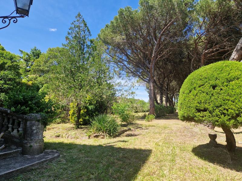 Maison bourgeoise - 290 m² - 12 pièces