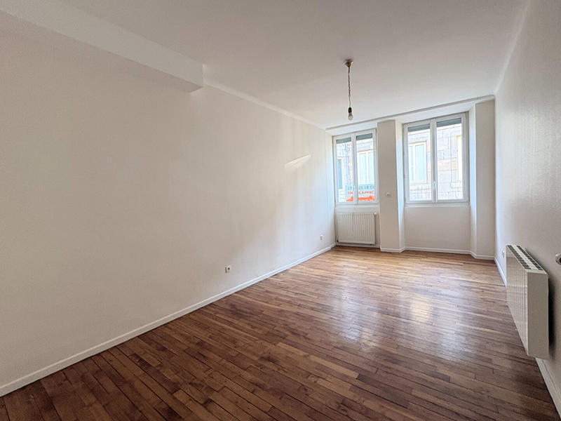 Appartement - 144 m² - 5 pièces