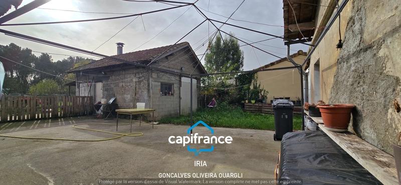 Maison - 200 m² - 5 pièces