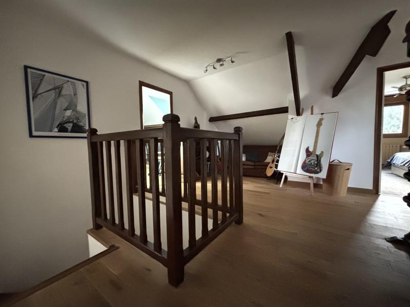 Maison - 180 m² - 8 pièces