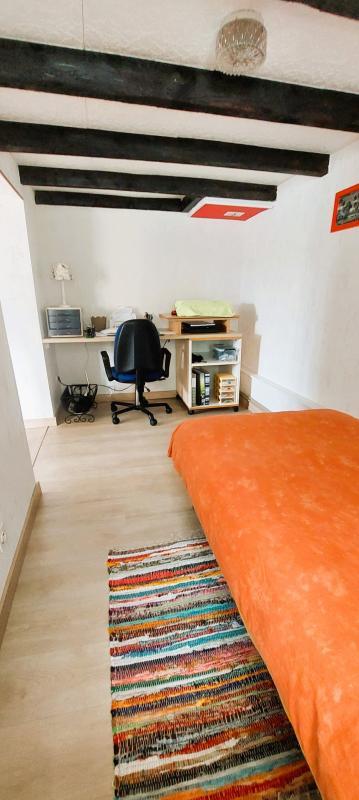 Demeure - 100 m² - 5 pièces