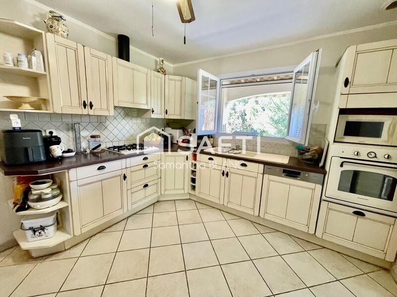 Maison - 124 m² - 5 pièces