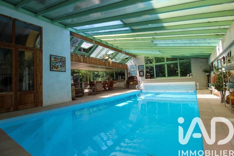 Maison - 400 m² - 11 pièces