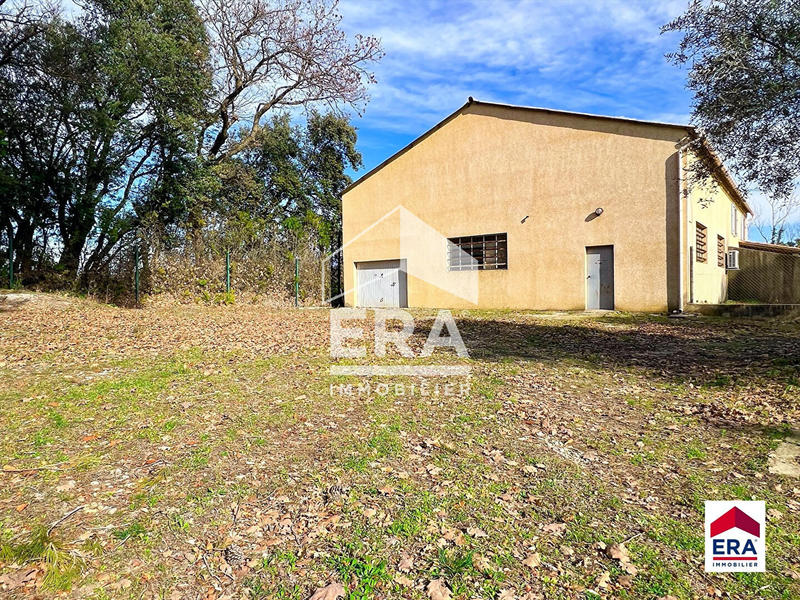 Maison - 104 m² - 4 pièces