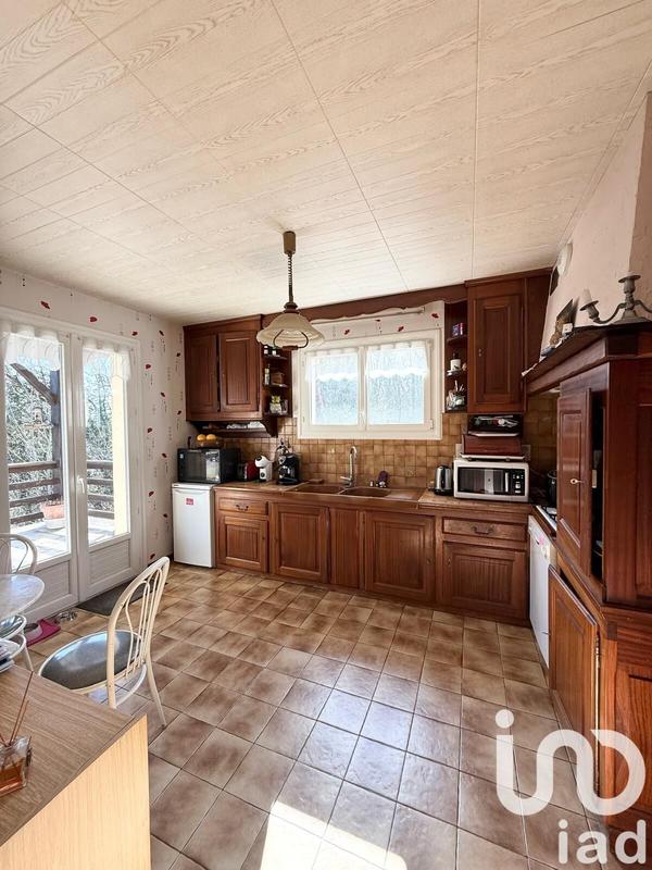 Maison - 191 m² - 6 pièces