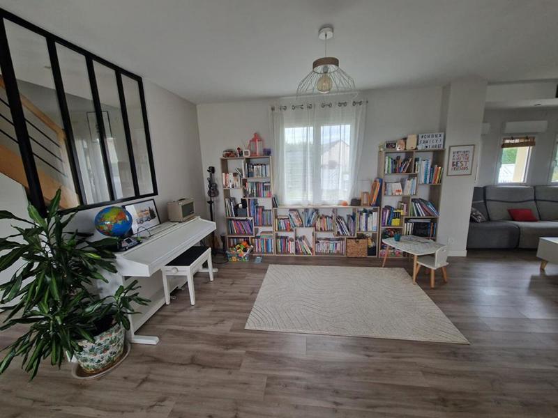 Maison - 168 m² - 7 pièces