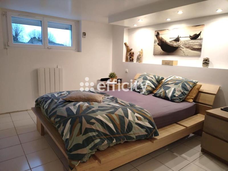 Maison - 210 m² - 8 pièces