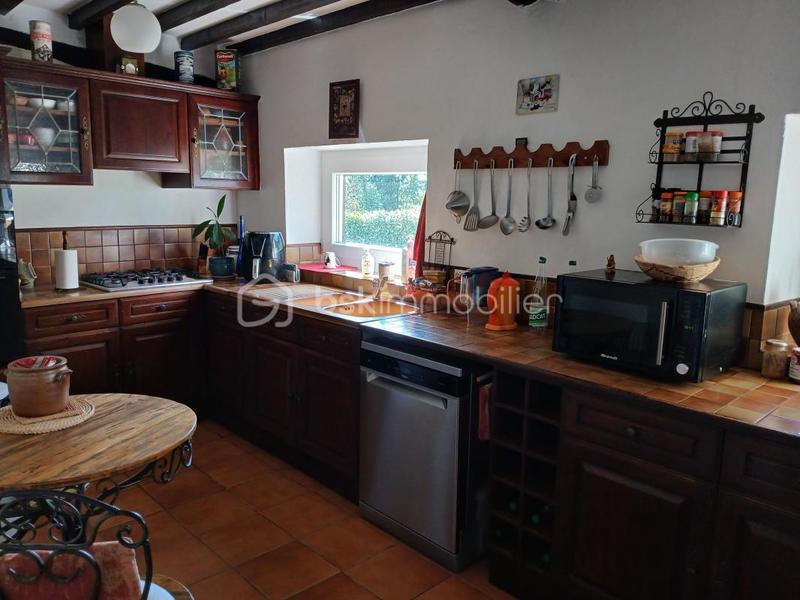 Maison en pierre - 165 m² - 7 pièces