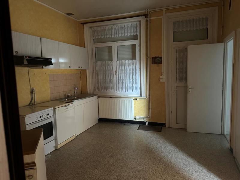 Maison - 90 m² - 3 pièces