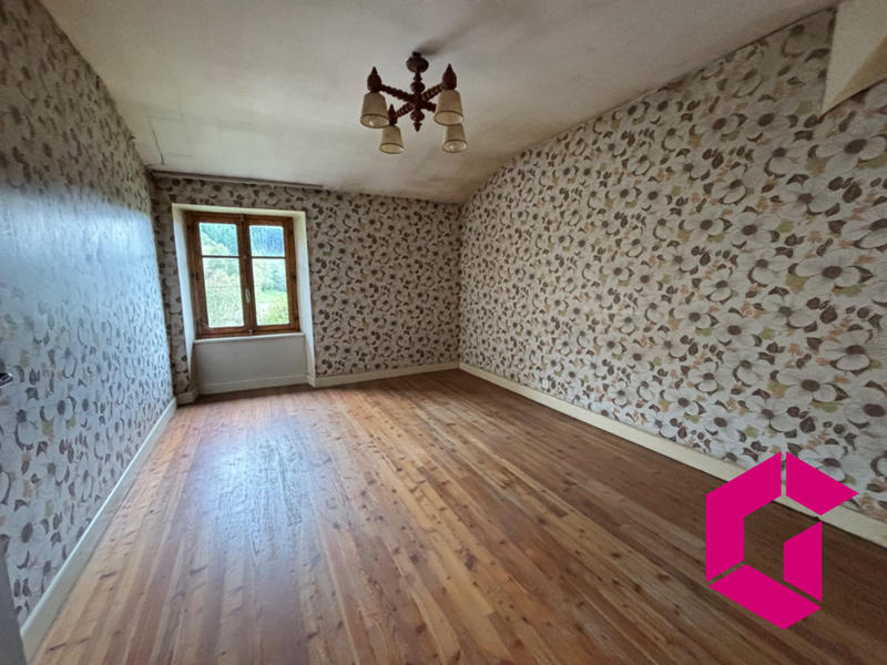 Maison - 170 m² - 10 pièces