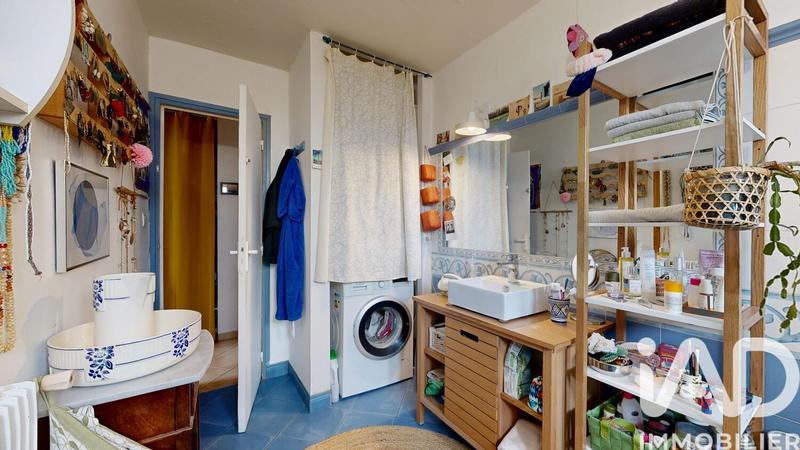 Appartement - 82 m² - 3 pièces