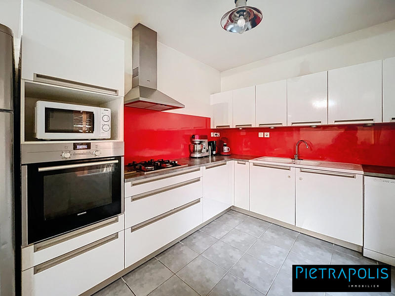 Maison - 100 m² - 6 pièces