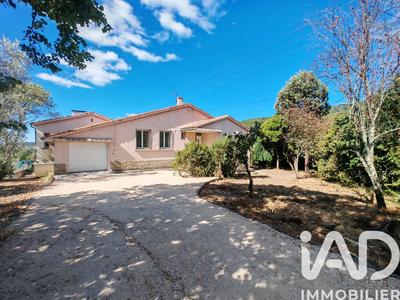 Maison - 160 m² - 7 pièces