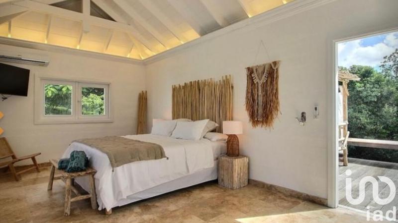 Maison - 200 m² - 4 pièces