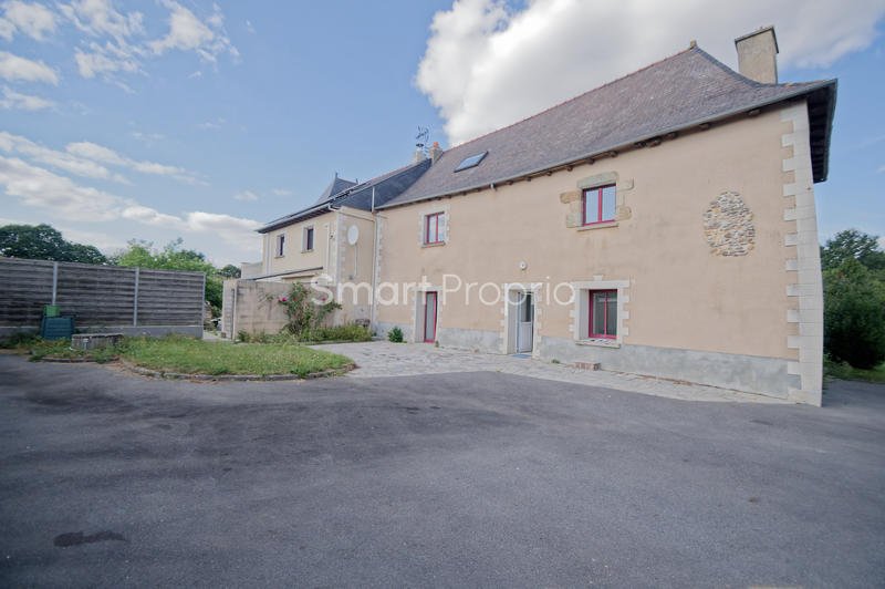 Propriété - 348 m² - 10 pièces