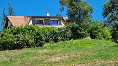 Maison - 144 m² - 6 pièces