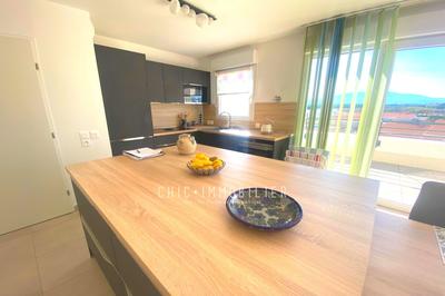 Appartement - 72 m² - 3 pièces