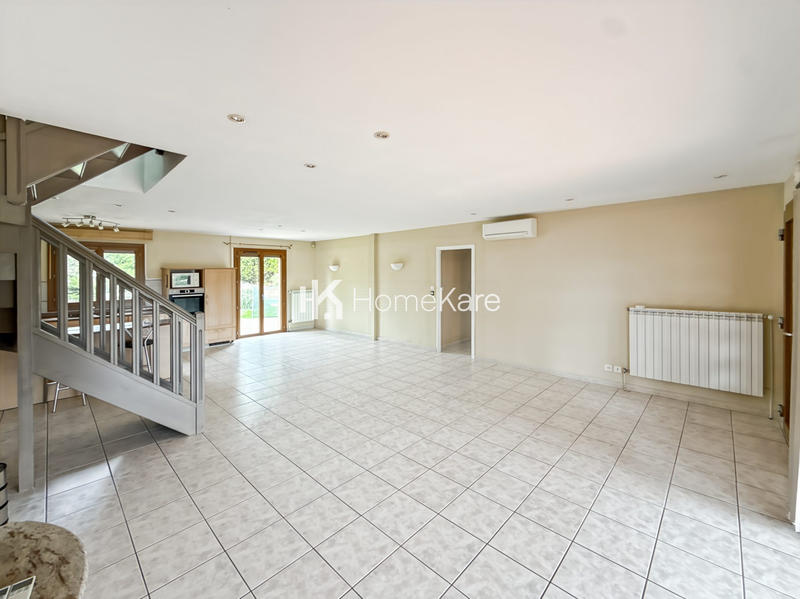 Maison - 150 m² - 6 pièces