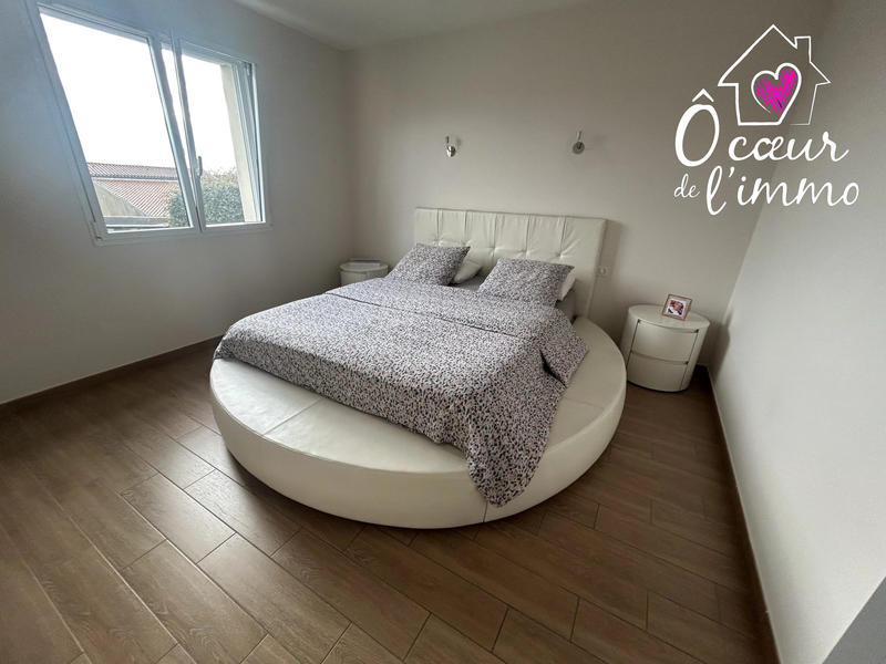 Maison contemporaine - 150 m² - 8 pièces